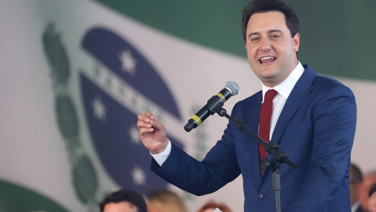 Governador do Paraná tem 79% de aprovação em pesquisa que avaliou também gestão federal