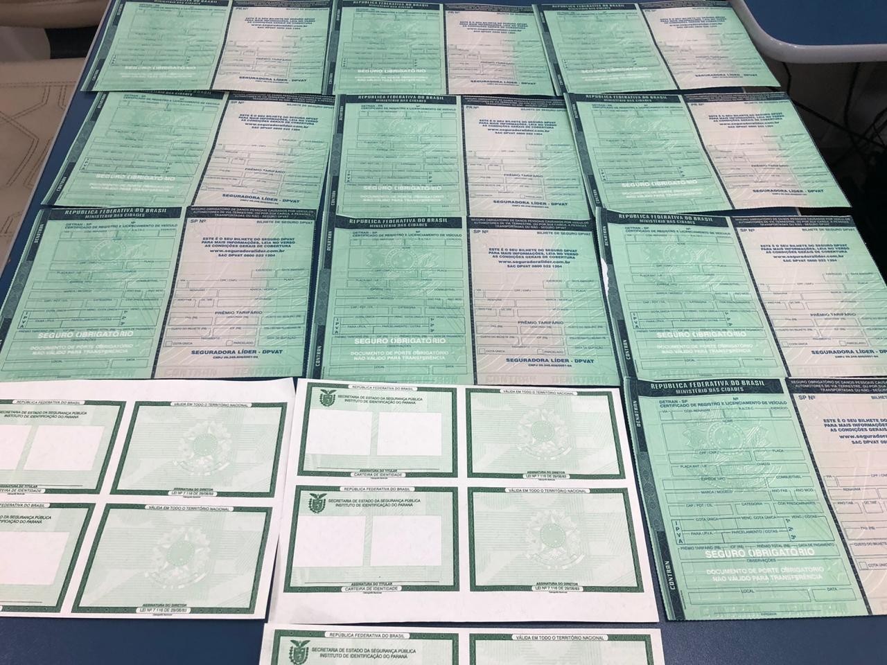 Homem que recebia ‘espelhos’ para falsificar RGs é preso