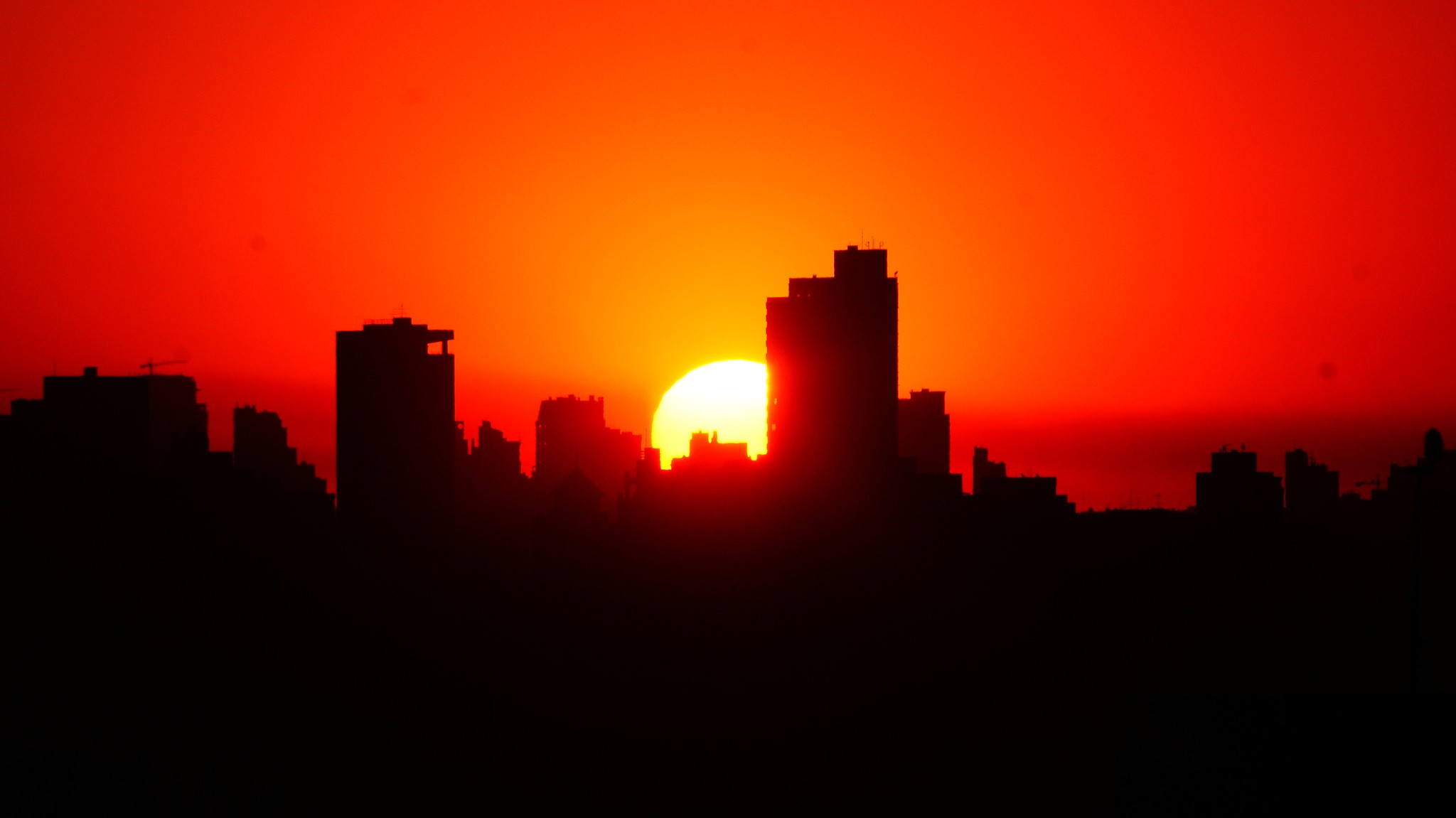 Após 88 anos, horário de verão chega ao fim no Brasil