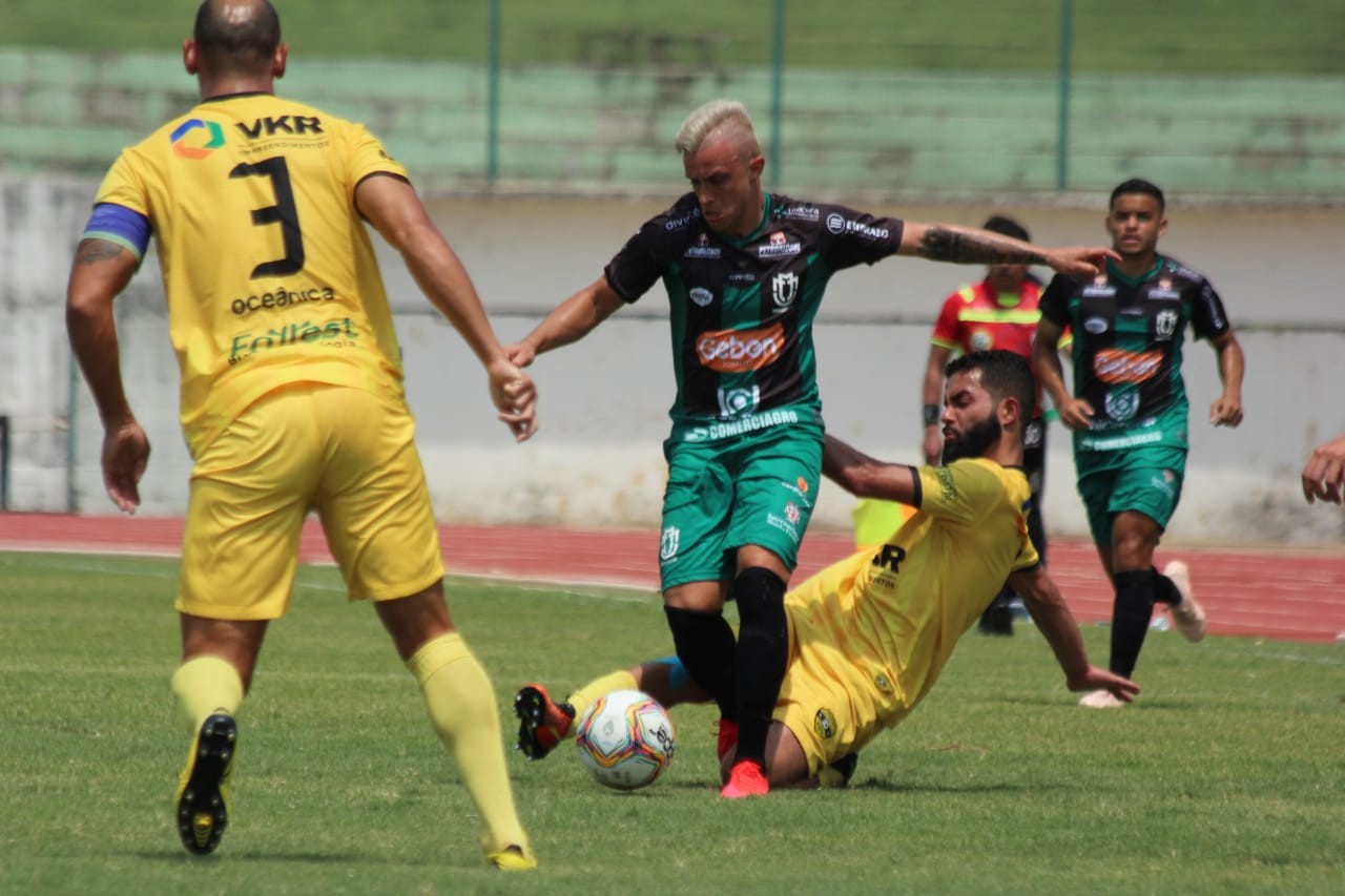 Maringá FC estreia com empate na série B do Paranaense