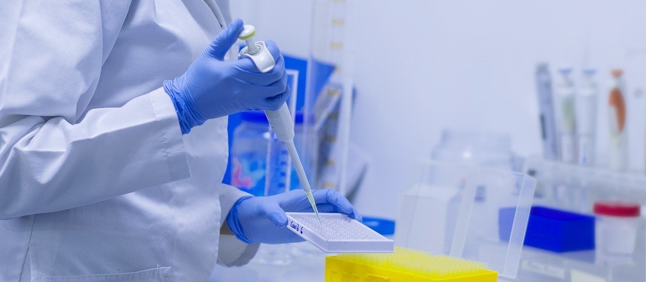 Confira os dados atualizados sobre a Covid-19 nesta sexta-feira (27)