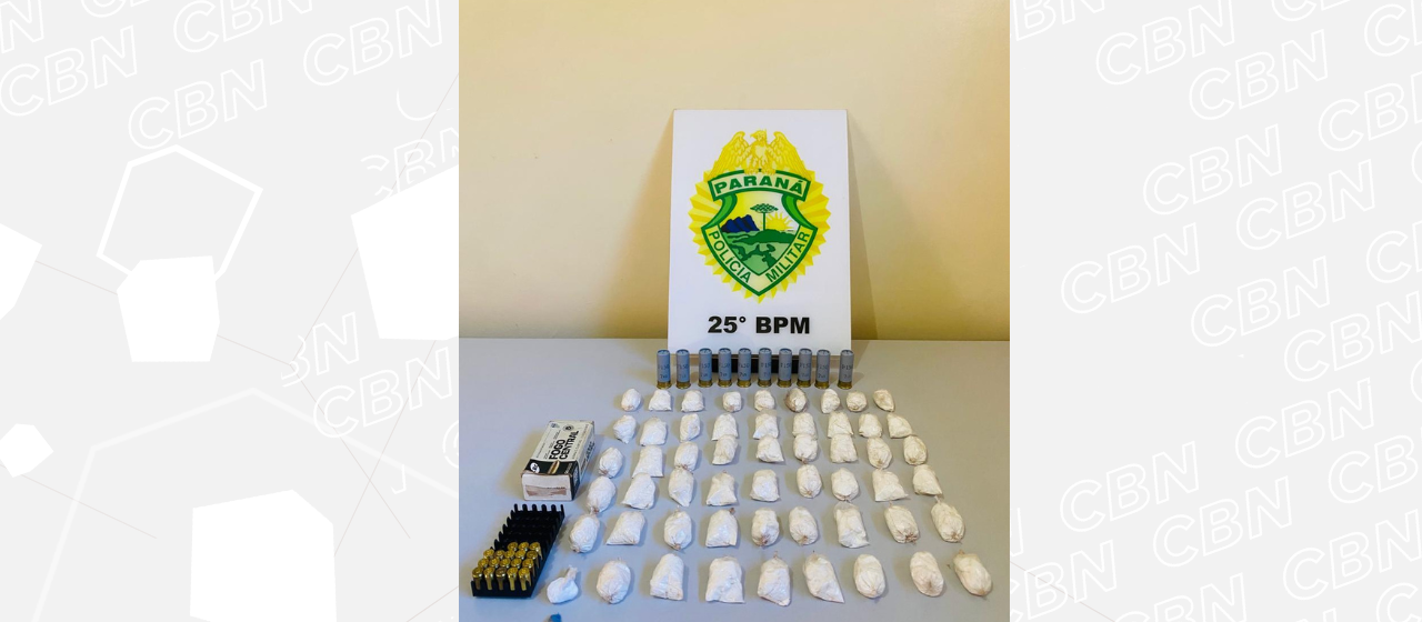 Homem escondia cocaína em cano na residência da mãe