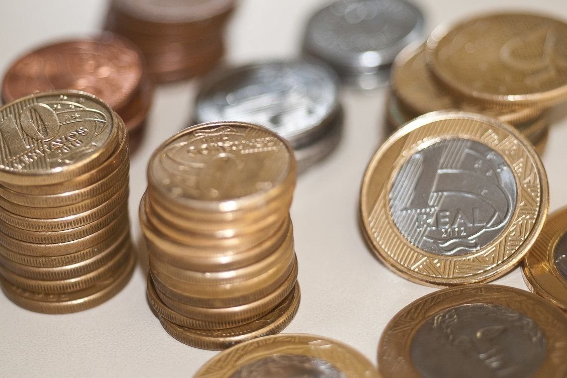 Saque de poupança aponta que o brasileiro está preocupado com finanças