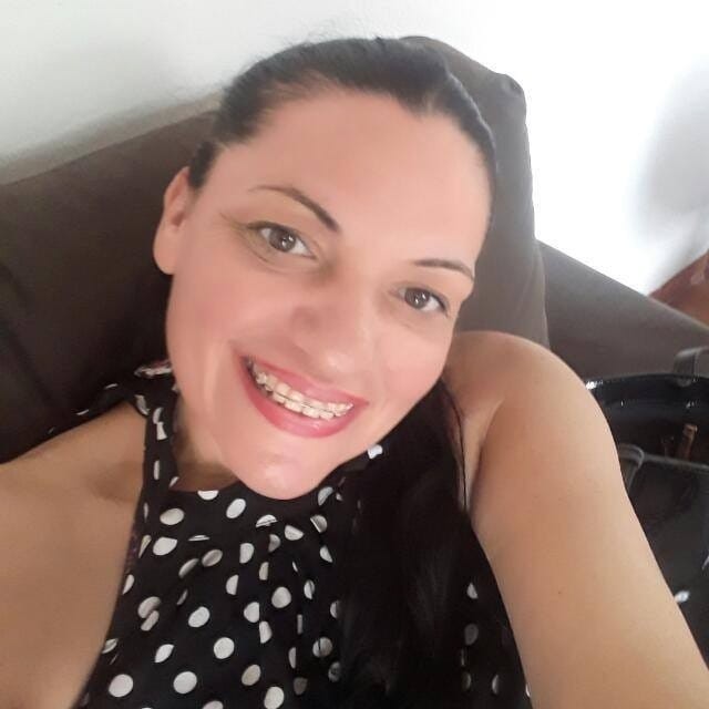 Morre cozinheira atingida por tampa de panela que explodiu