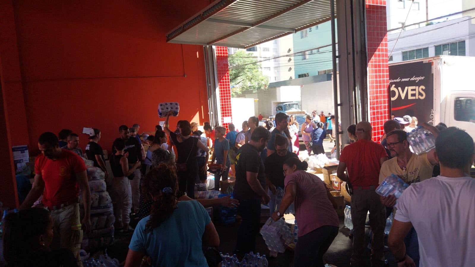 Em Maringá, Bombeiros vão receber donativos a partir de segunda-feira (13)