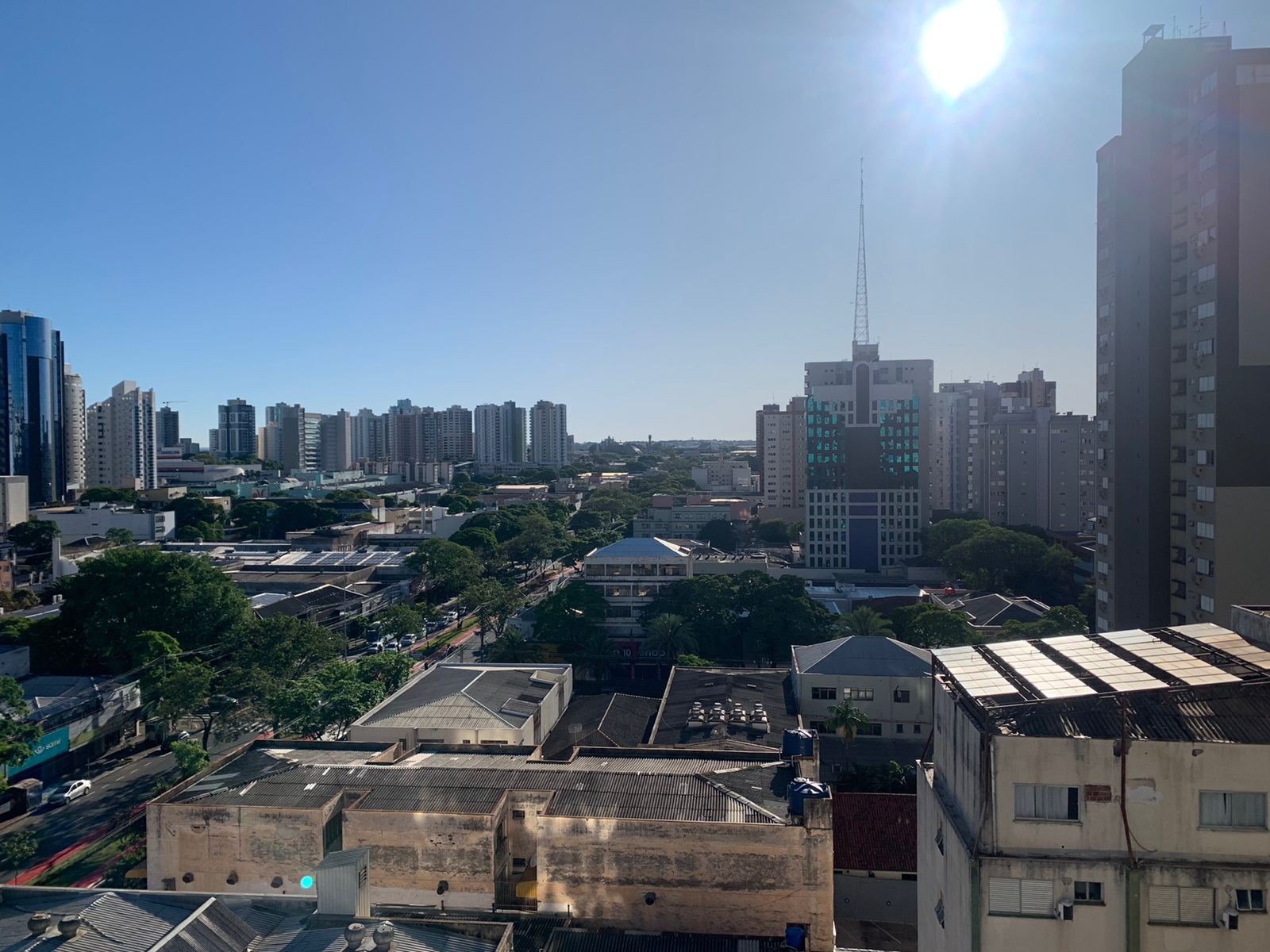 Estabilidade e temperaturas mais altas; confira como fica o tempo nesta sexta-feira (18)