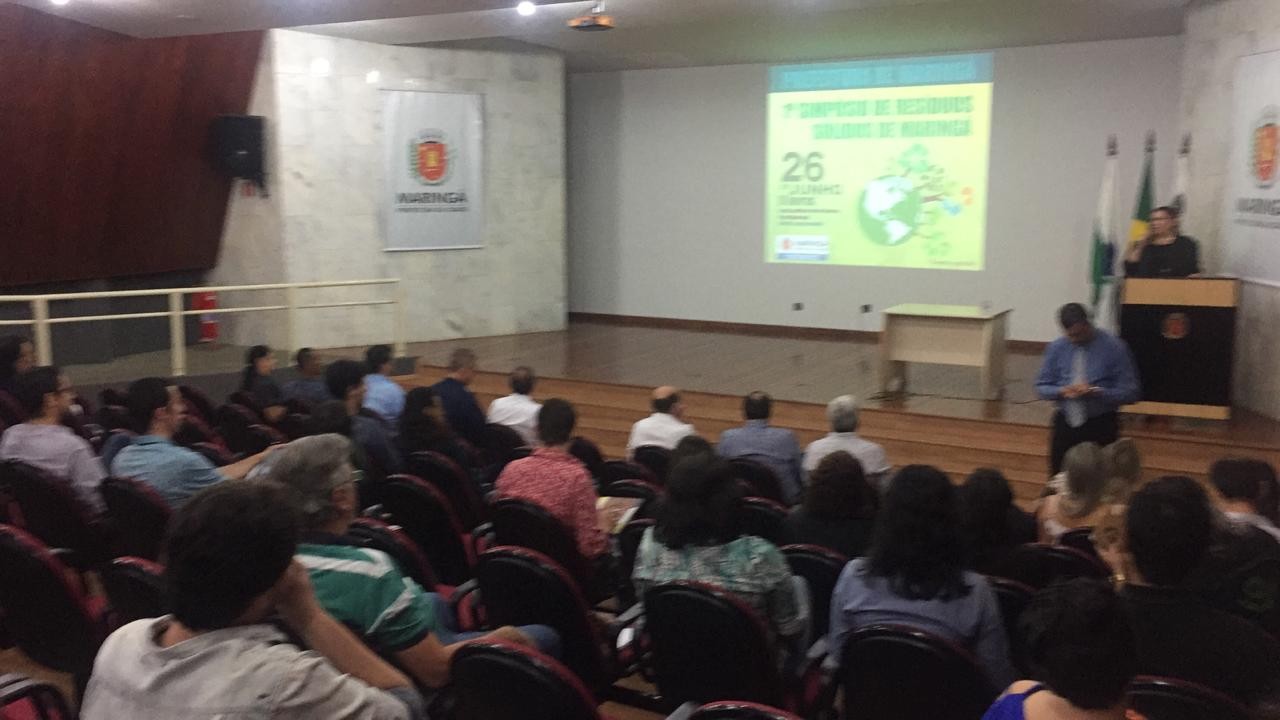 Maringá ganha 26 pontos de coleta de lâmpadas fluorescentes