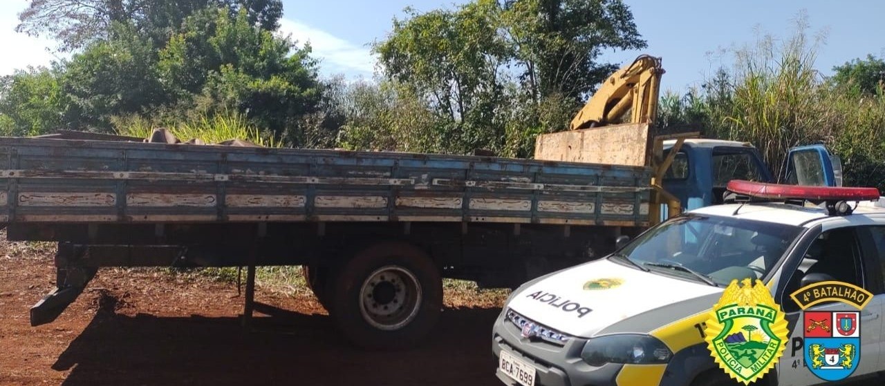 Polícia Militar flagra furto de trilhos da linha férrea em Doutor Camargo