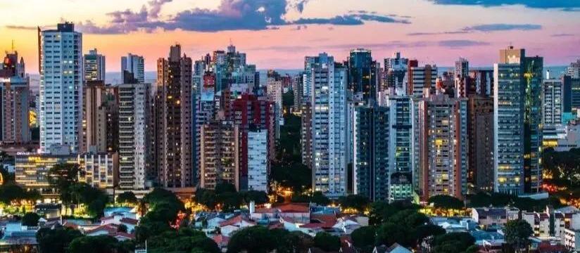 Maringá tem 109 prédios com 11,9 mil apartamentos em construção