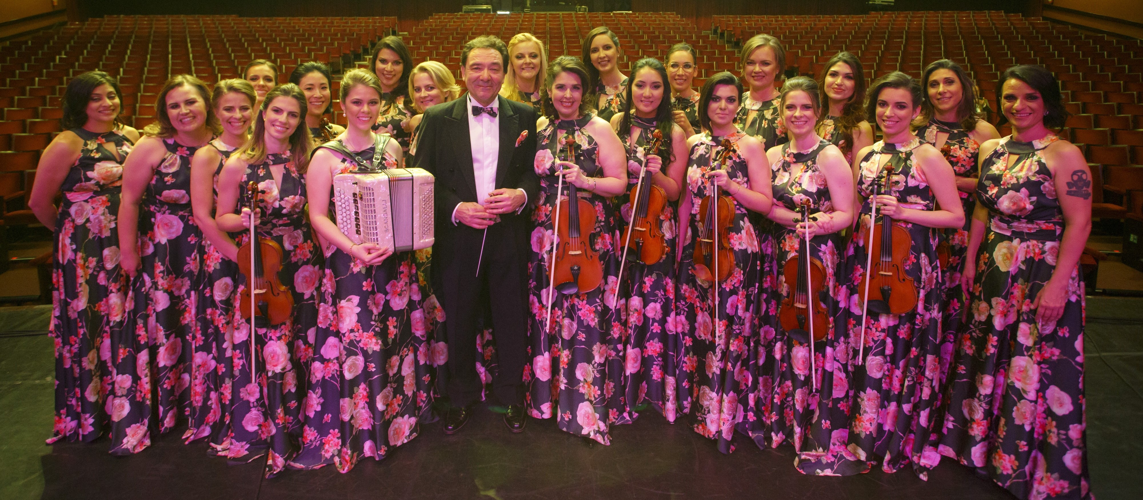 Orquestra feminina se apresenta em Maringá em apoio às pacientes do HC