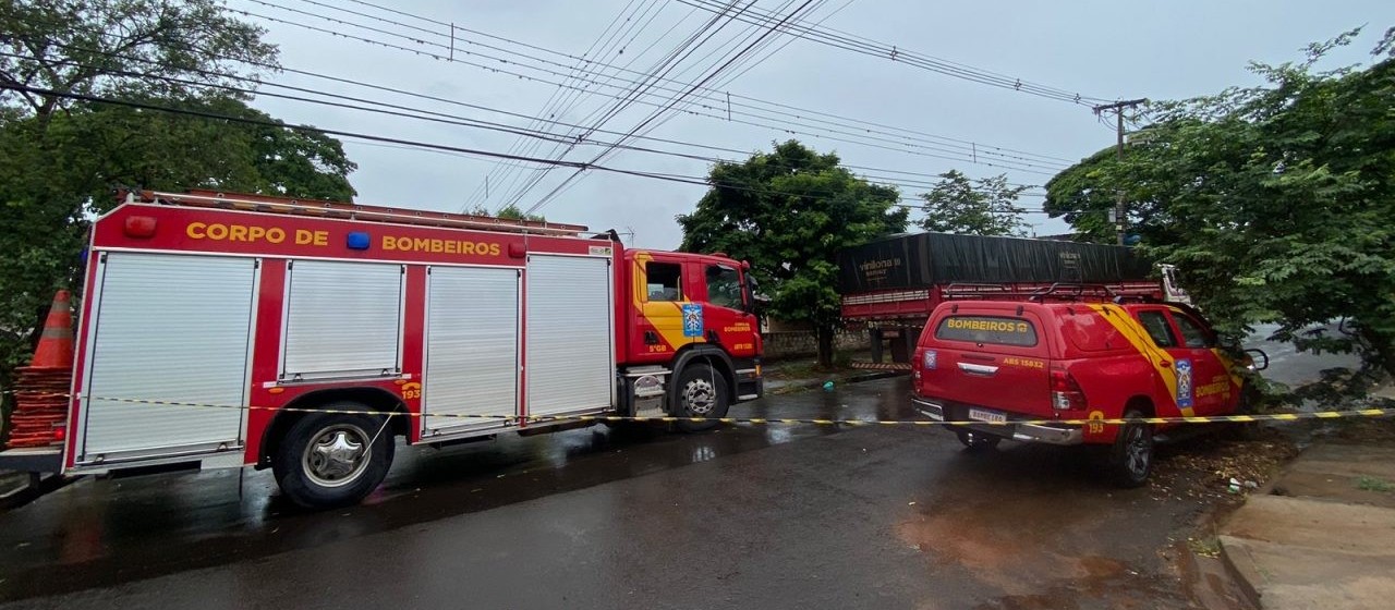 Incêndio em residência vira caso de polícia em Maringá; entenda