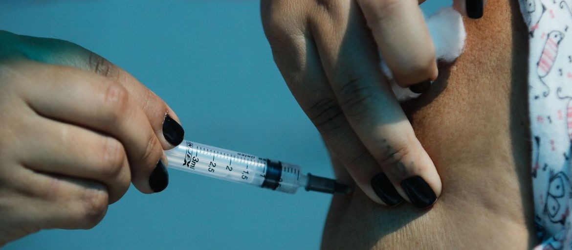 Maringá deve receber 6.655 doses de vacina contra o coronavírus ainda nesta sexta (23)