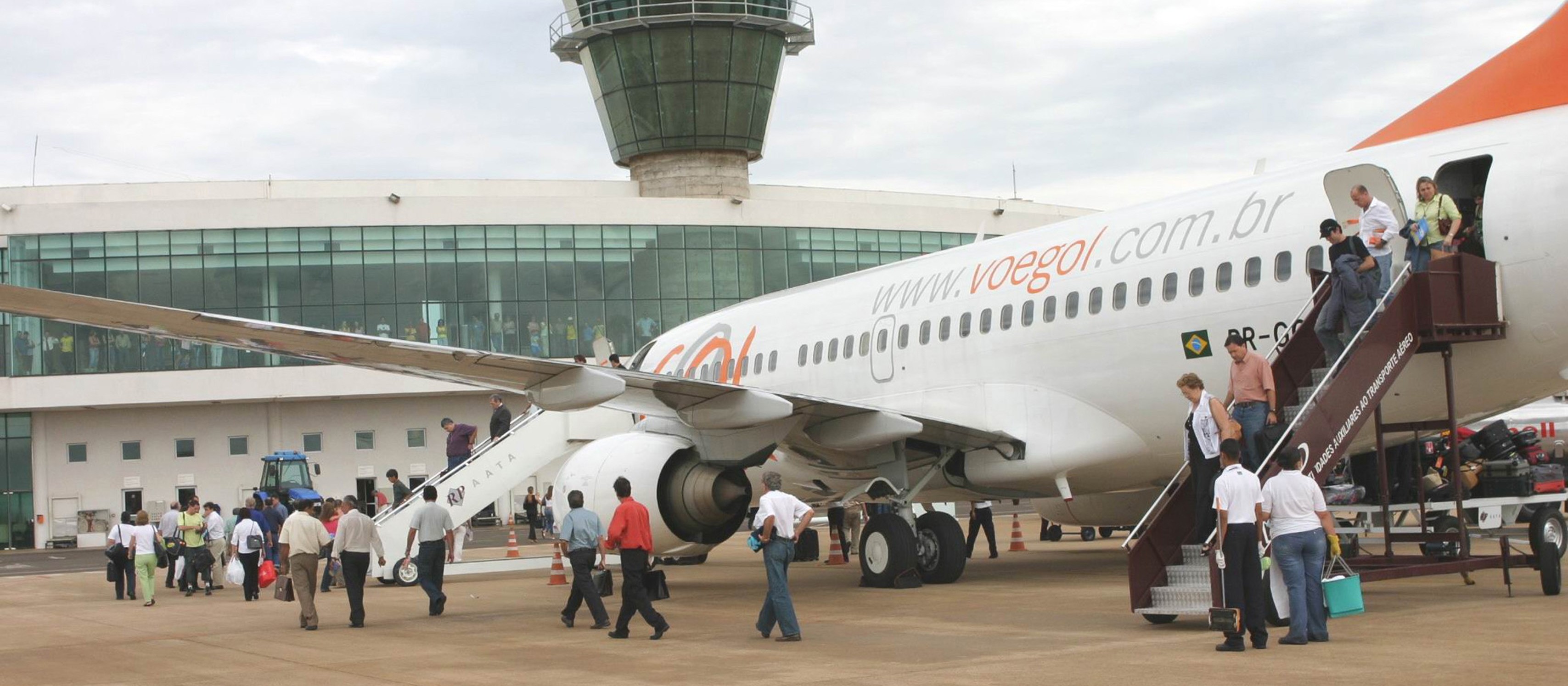 Em Maringá, aeroporto espera ter mais voos em maio