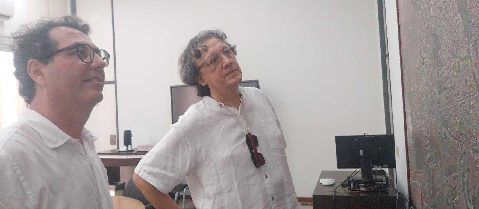 Arquiteto que está projetando filial do Pompidou visita Maringá