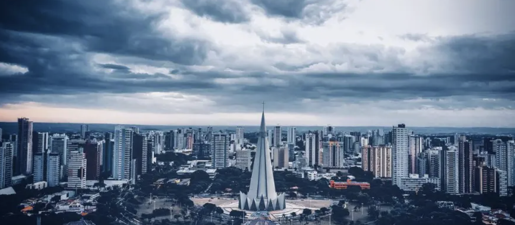 Frente fria deve mudar o tempo no Paraná neste sábado