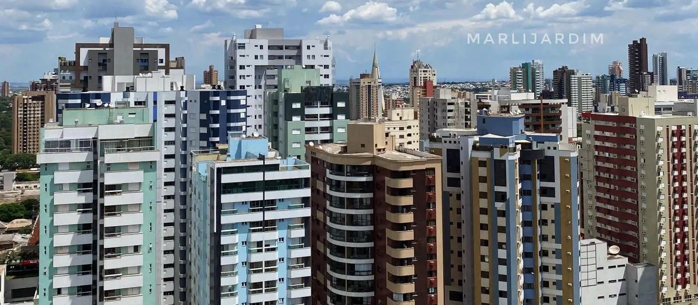 Maringá segue com tempo abafado e previsão de pancadas de chuva à tarde