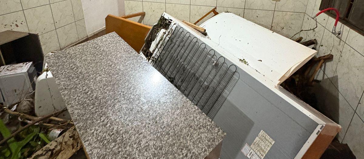 Mais de 10 famílias estão desabrigadas em Mandaguaçu após temporal