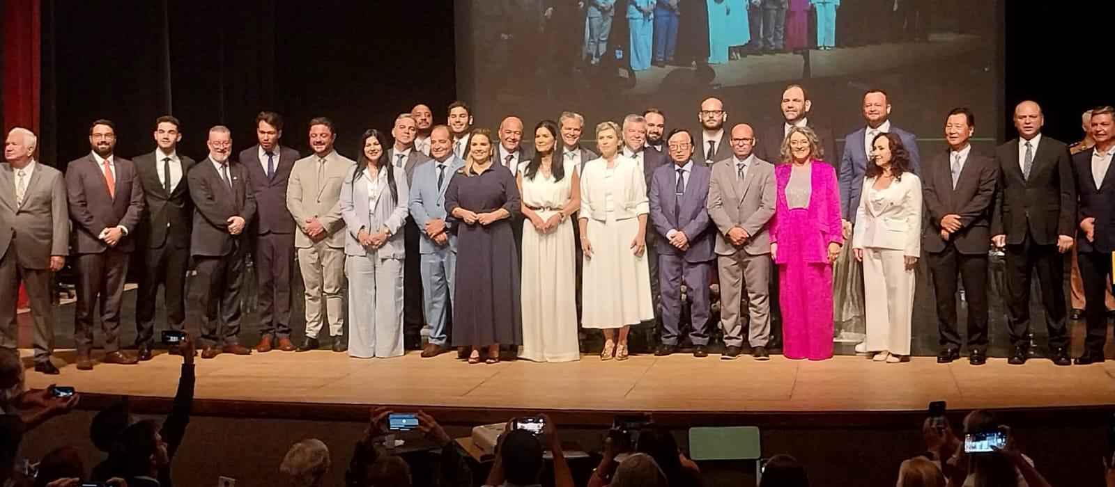 Cerimônia de posse dos eleitos lota Calil Haddad