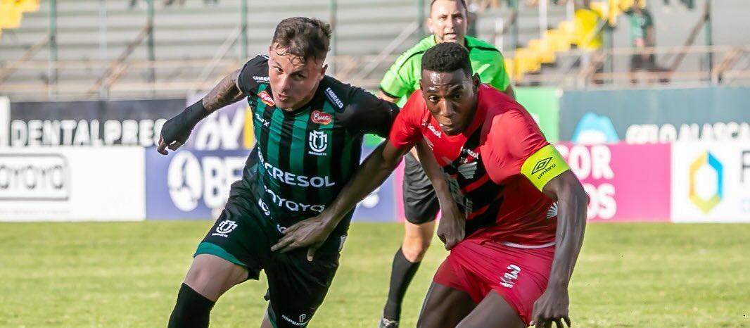 Maringá empata com o Athletico no jogo de ida da semifinal