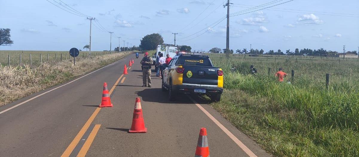 Motociclista morre ao bater num cavalo solto na rodovia PR-561