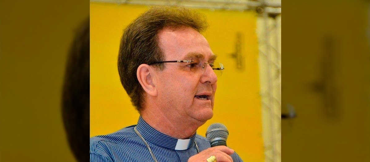 Em áudio, arcebispo emérito de Maringá se queixa de estar proibido de celebrar missas na cidade