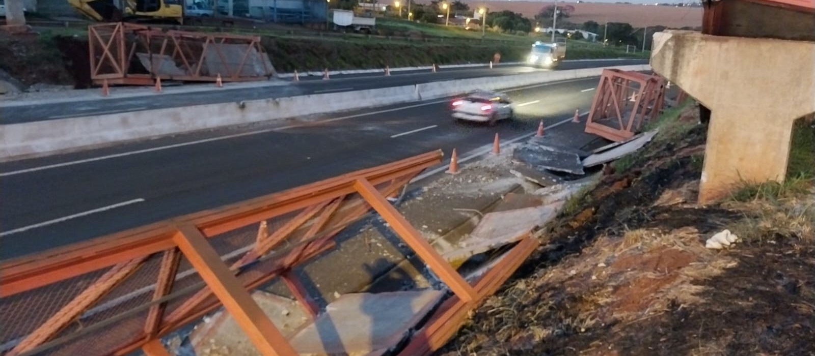 Contorno Norte terá nova interdição para remoção da passarela que desabou