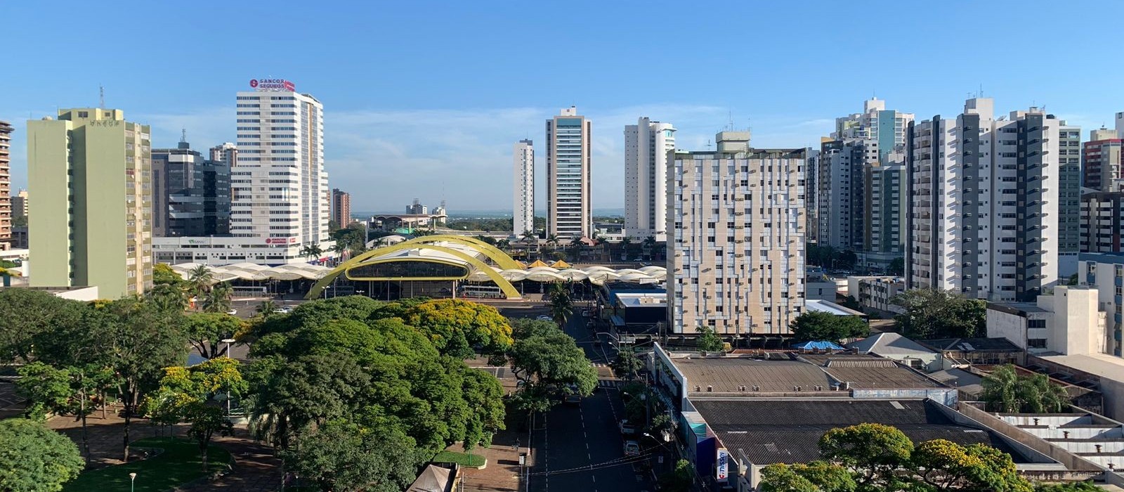 Com dia ensolarado, máxima chega a 32ºC em Maringá nesta quinta-feira (1º)