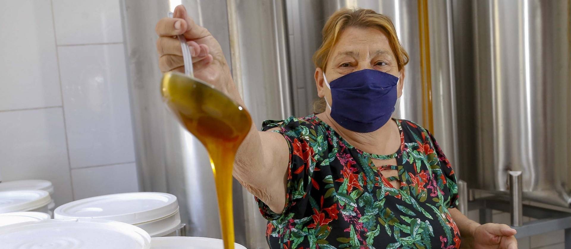 Exportações de mel pelo Porto de Paranaguá cresceram 31,6% no 1º quadrimestre