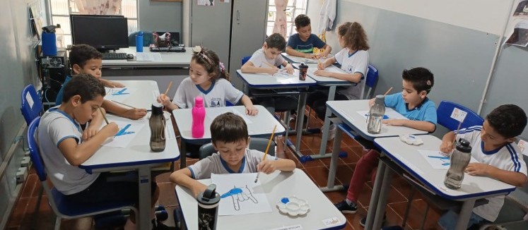 Escola Municipal de Campo Mourão atende somente alunos surdos há quase 30 anos