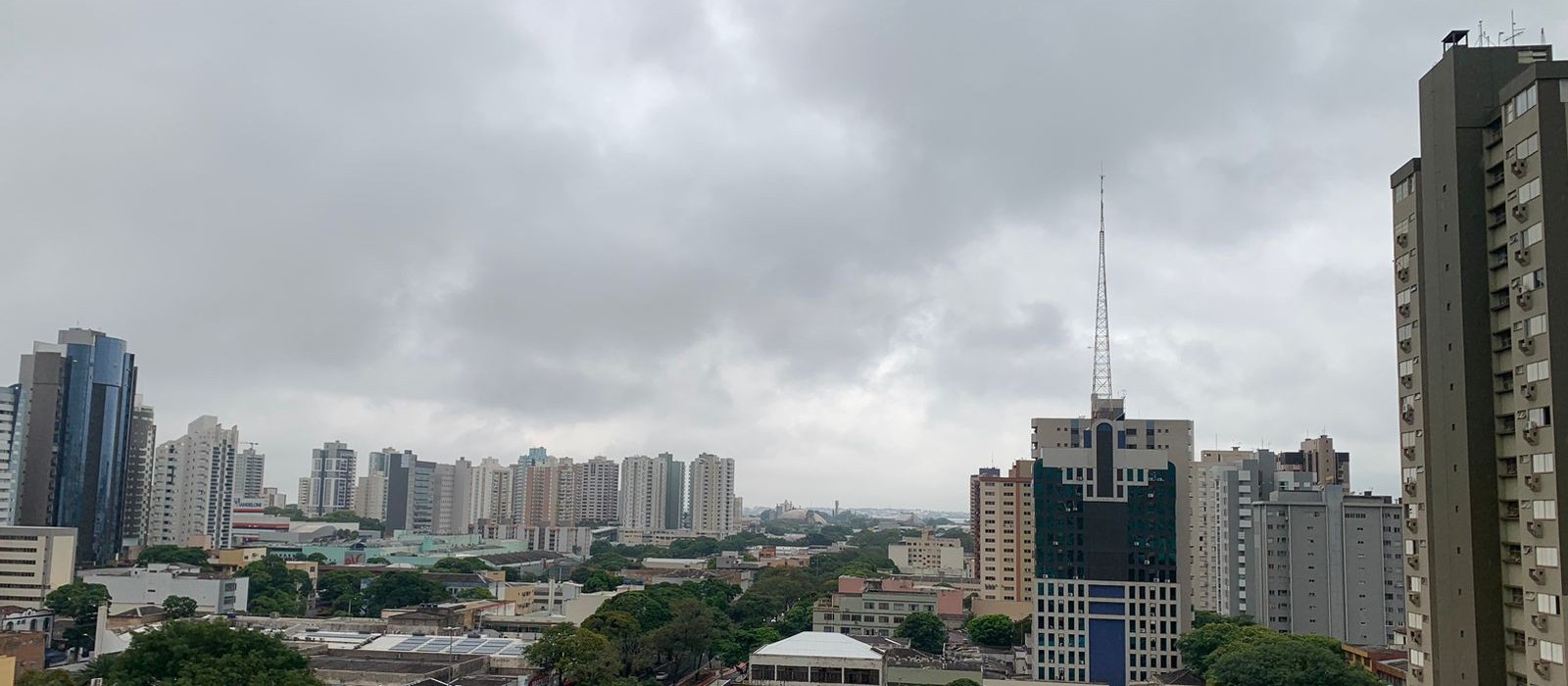 Tempo abafado e instável nesta segunda-feira (12) em Maringá