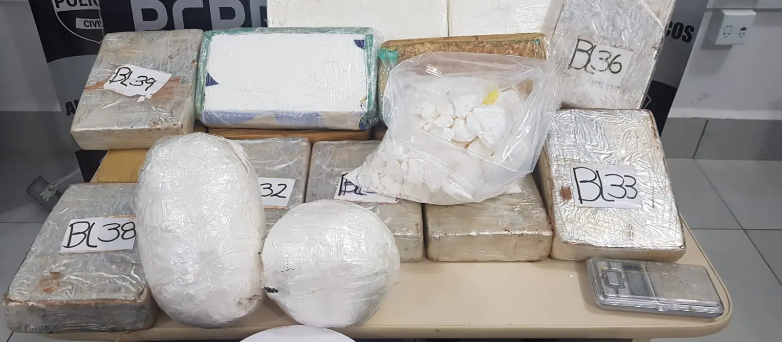 Polícia Civil de Maringá apreende quase 30 kg de drogas
