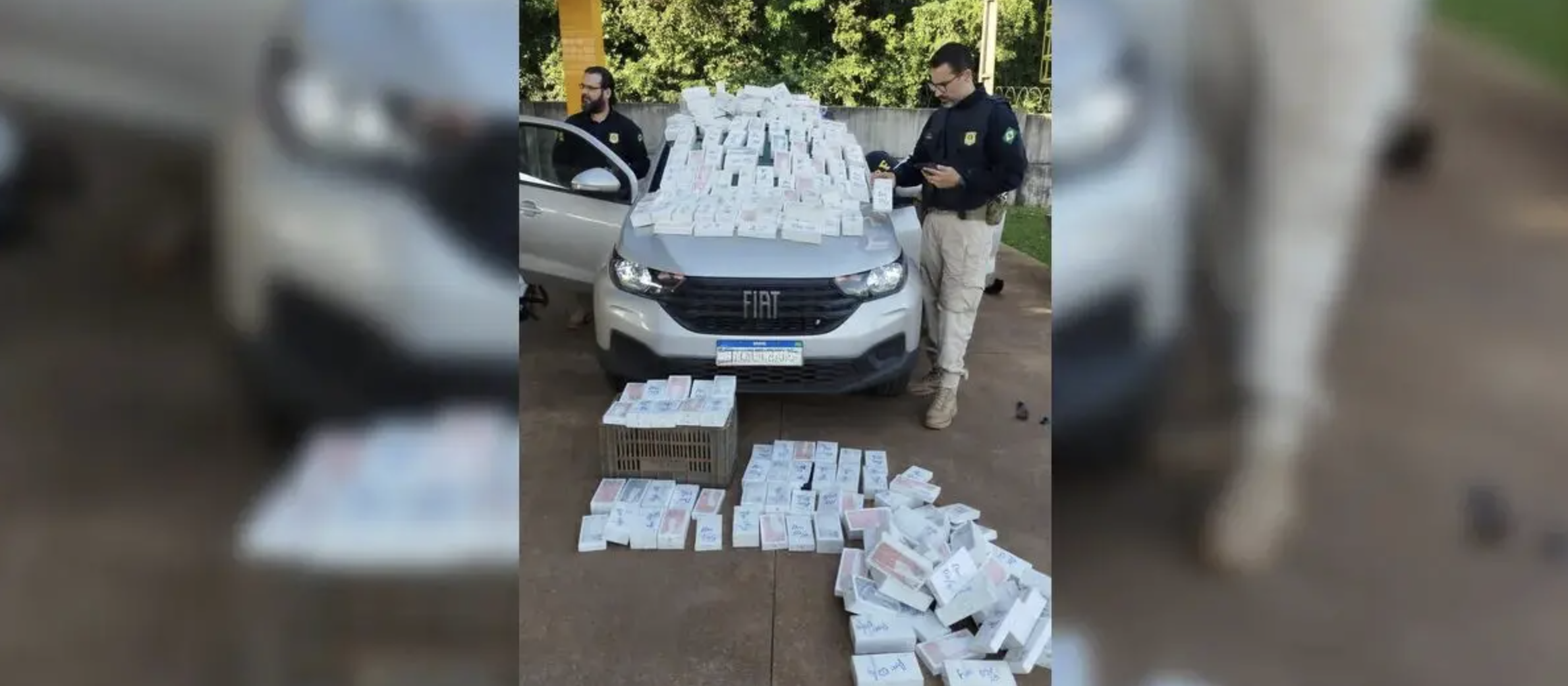 PRF apreende 350 iPhones avaliados em R$ 3 milhões no Paraná