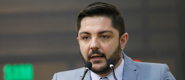 Relator vota a favor da perda do mandato do vereador Flávio Mantovani