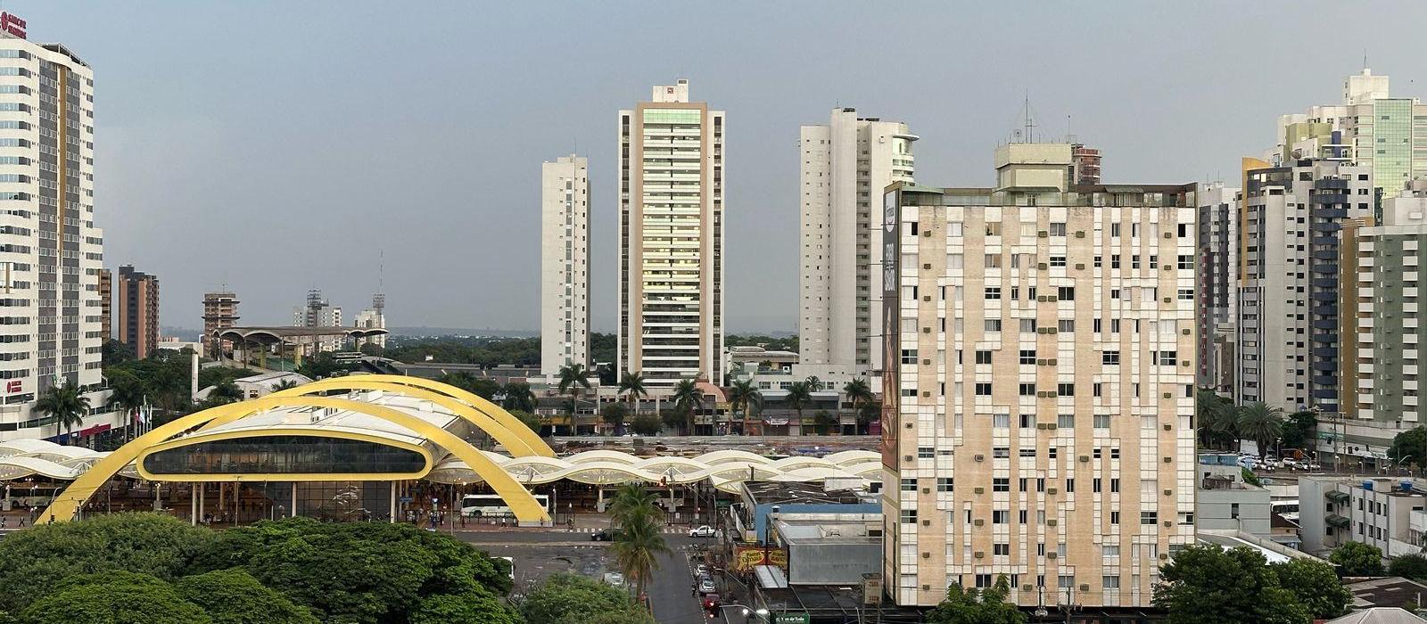 Terça-feira (11) com pancadas de chuva e máxima de 28º C em Maringá; veja previsão