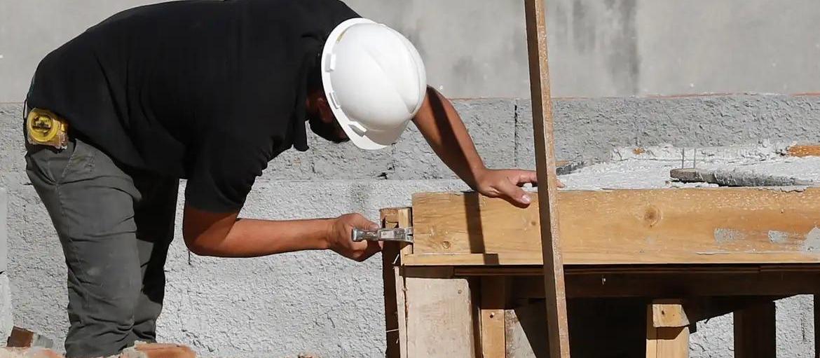 Contrata+Brasil tem mais de oito mil MEIs cadastrados e facilita o uso para escolas públicas