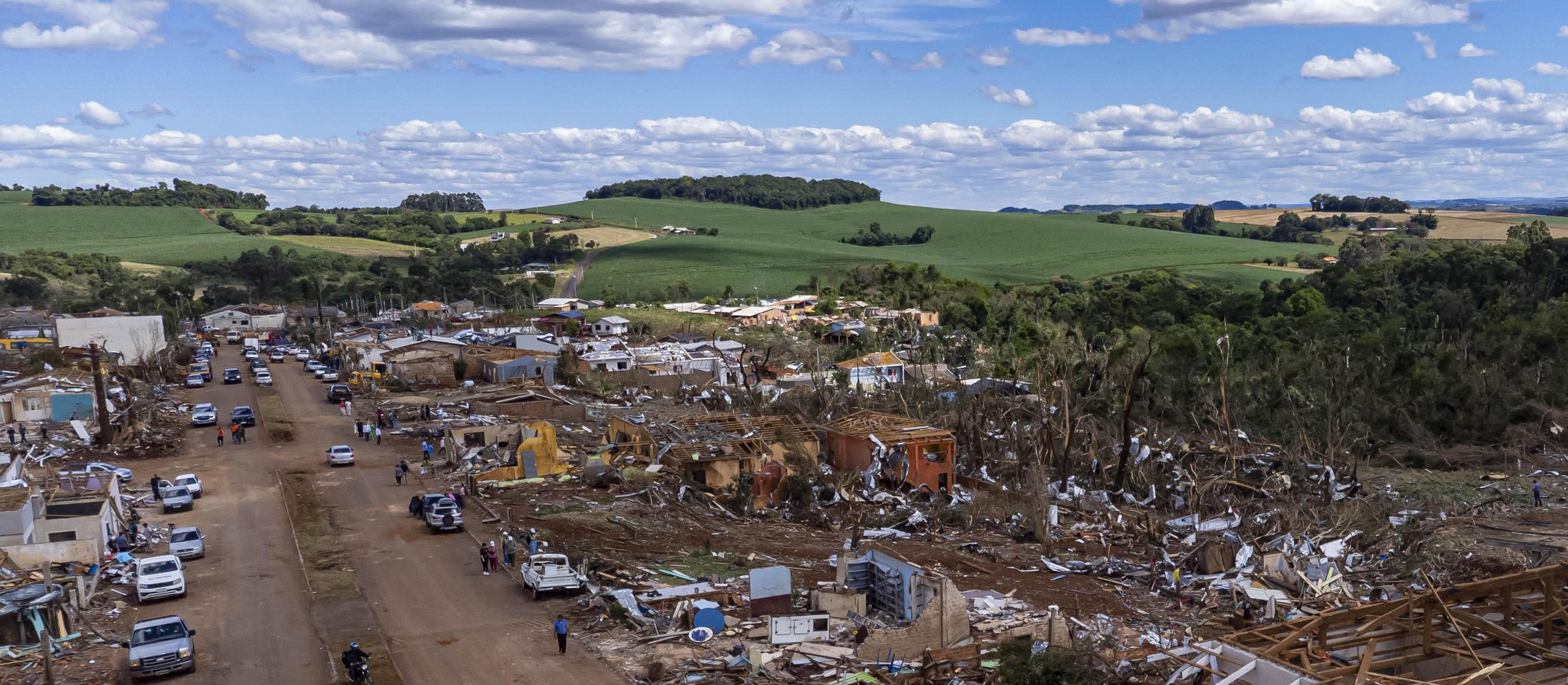 Tornado em Rio Bonito: veja plano de reconstrução da cidade