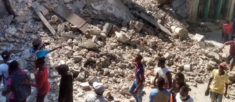 Cidadania mapeia haitianos com parentes nas regiões atingidas por terremoto