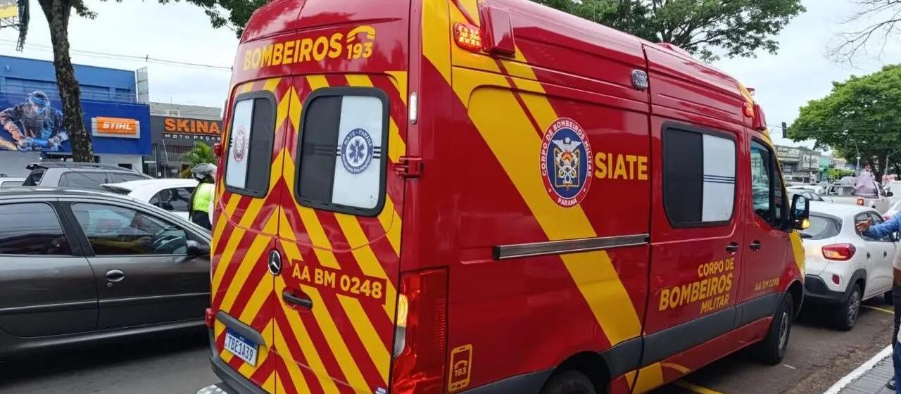 Indígena é encaminhada ao hospital após atropelamento na Avenida Colombo, em Maringá
