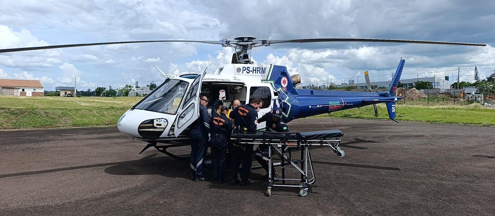 Homem sofre acidente com trator e é encaminhado de helicóptero ao HU