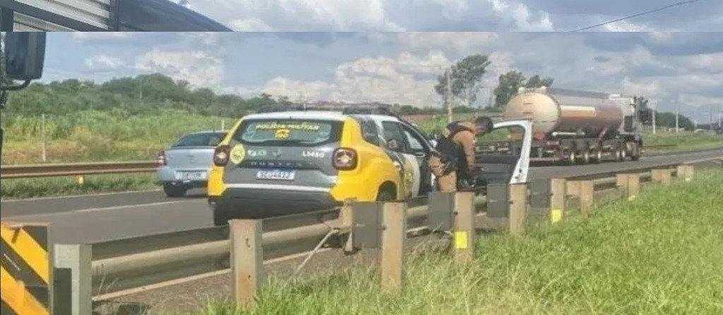 Briga de trânsito em Maringá termina com caminhoneiro baleado