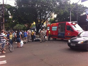 Um acidente no centro de Maringá faz a gente refletir sobre como caminhamos nas ruas e avenidas mais movimentadas