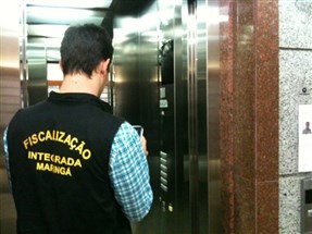 Fiscais da prefeitura vão percorrer mais de 1.600 prédios com elevadores em Maringá para verificar se eles possuem sinalização para deficientes visuais