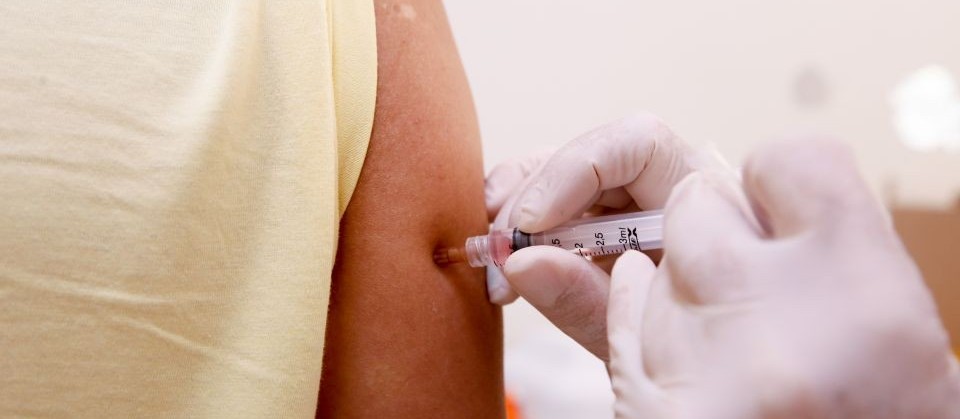 Em outubro, Maringá deverá ter 72% da população imunizada e poderá realizar eventos-teste