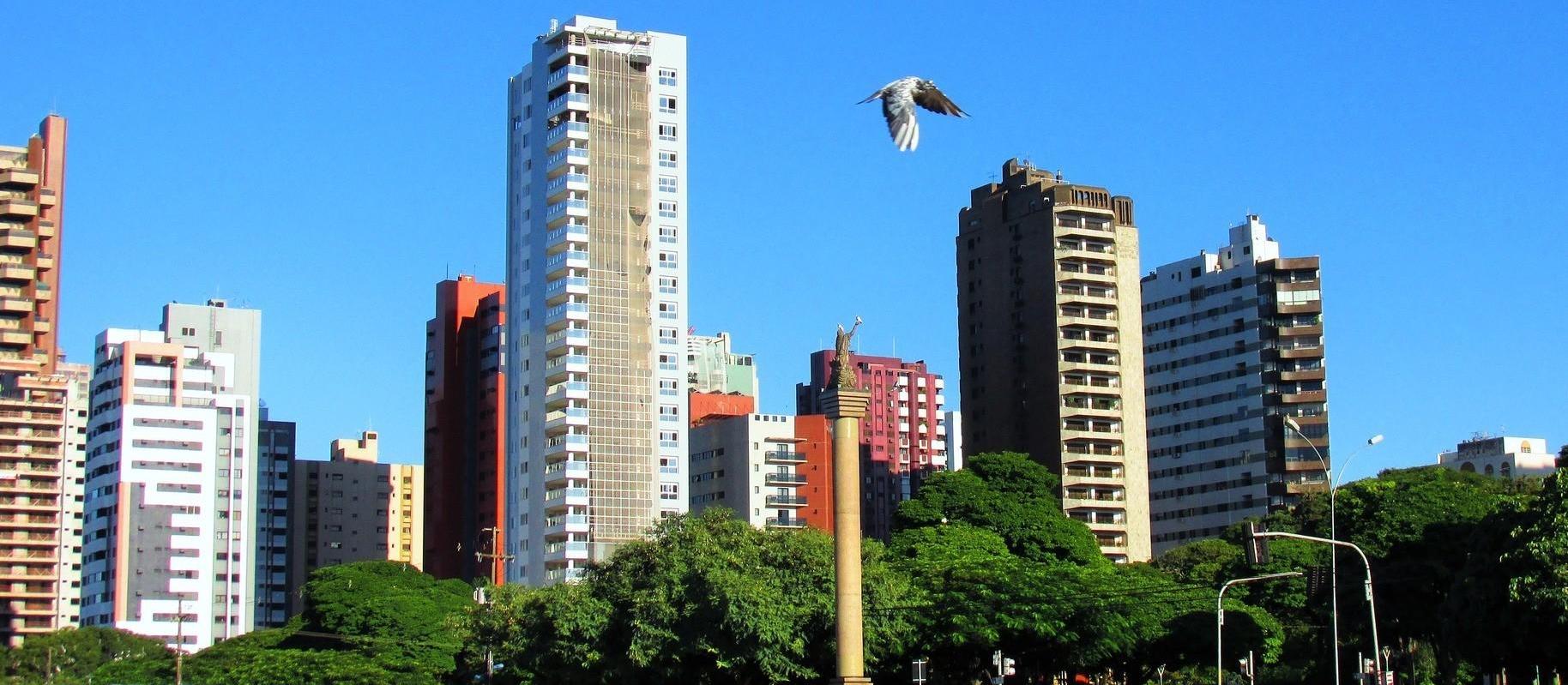 Terça-feira (24) será de calor e tempo abafado em Maringá; veja previsão