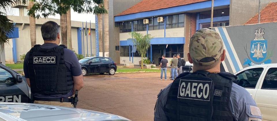 Advogada é presa pelo Gaeco suspeita de levar celulares a detentos