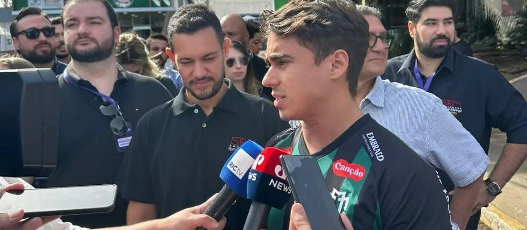 Em Maringá, Nikolas Ferreira reforça apoio a Bolsonaro: ‘Vou lutar até o último minuto’
