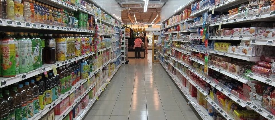 Estoque em supermercados não deve faltar, diz presidente da Apras