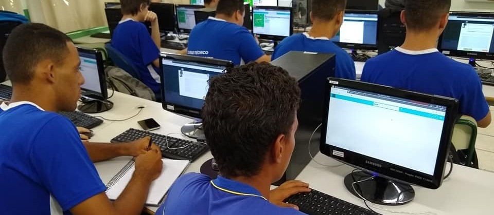 Colégio de Sarandi está com inscrições abertas para curso Técnico em Informática