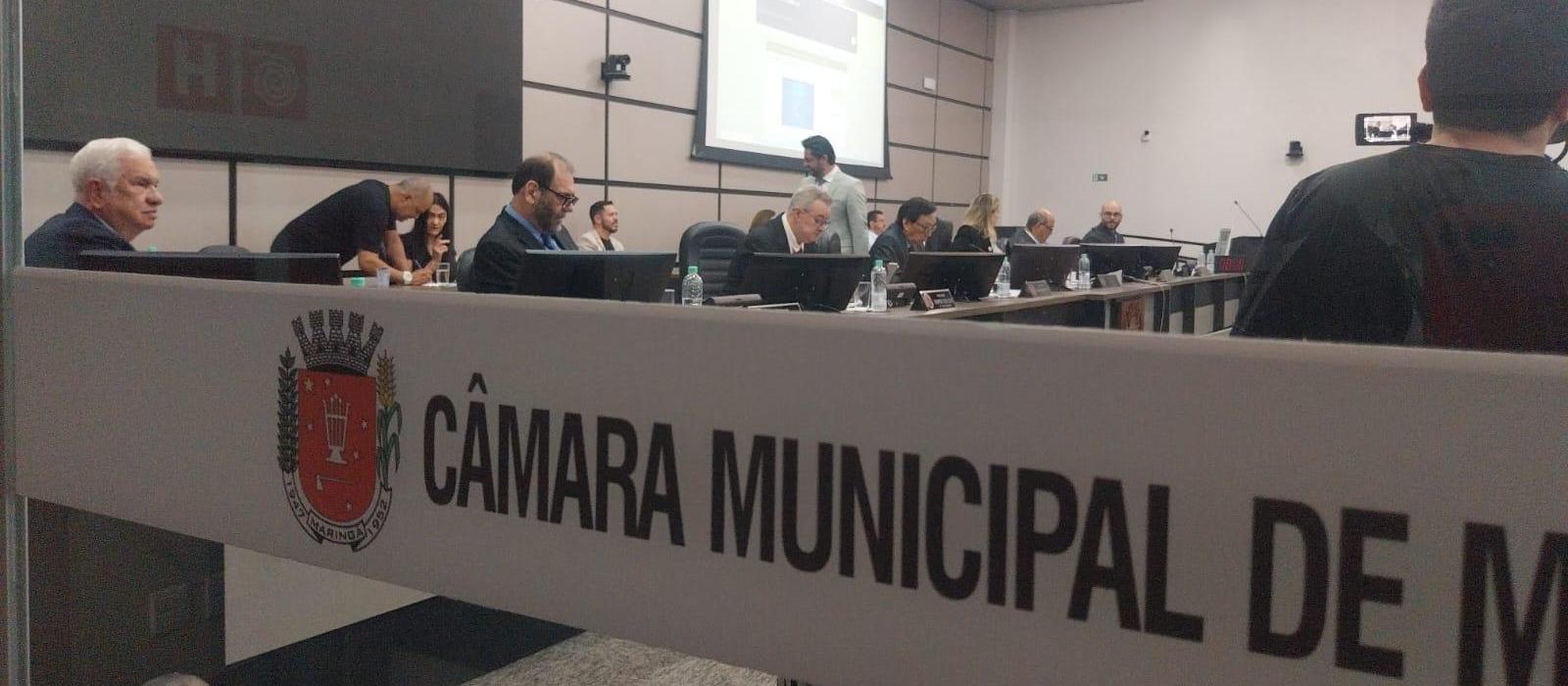 Projeto prevê multa de R$ 10 mil para receptadores de placas de metal furtadas de Cemitério