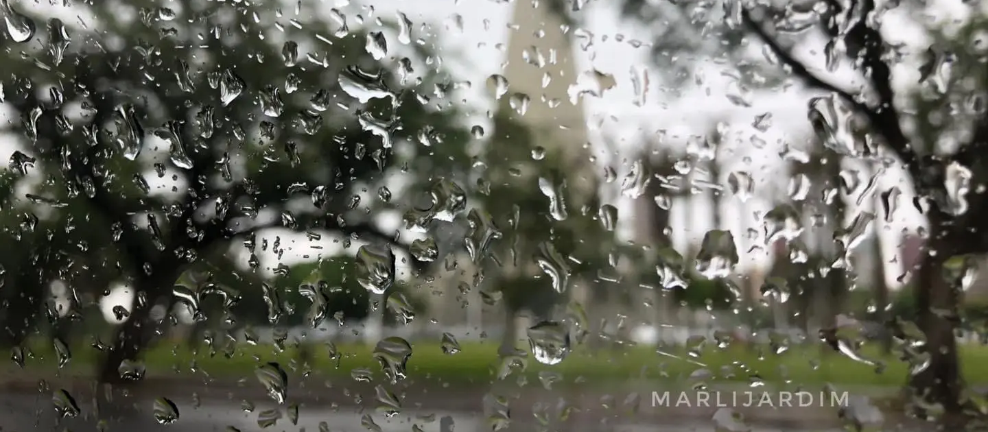 Maringá tem previsão de chuva volumosa nesta sexta-feira (28) e Defesa Civil alerta para risco de alagamentos